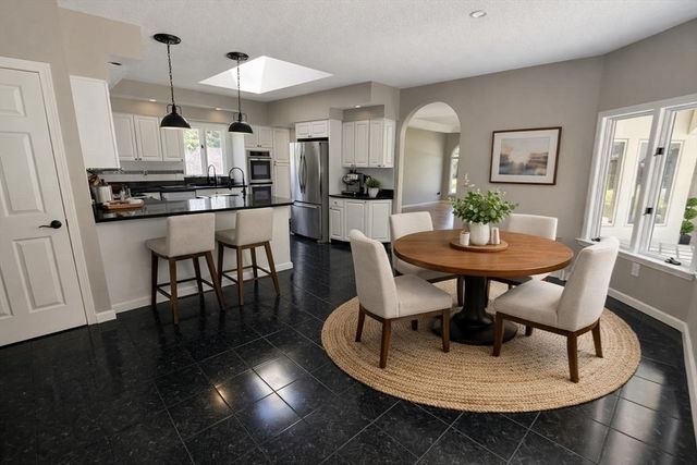 176 Genovevo Drive, Ludlow, MA 01056