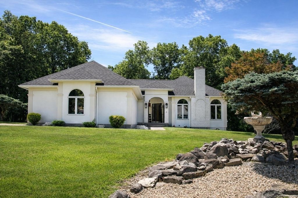 176 Genovevo Drive, Ludlow, MA 01056