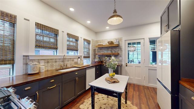 644 W 7TH Street, Erie, PA 16502