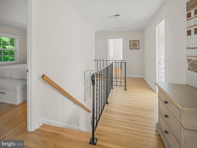 4302 DAHILL PL, Alexandria, VA 22312