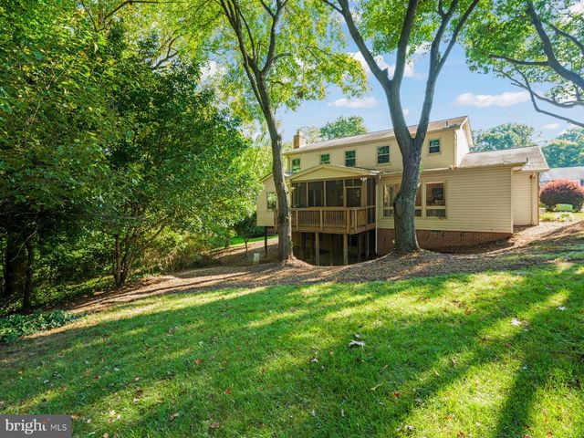 4302 DAHILL PL, Alexandria, VA 22312