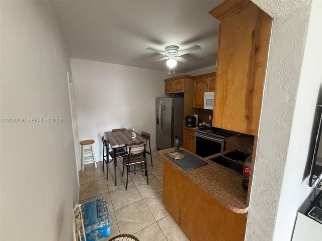 4211 SW 38th Street, West Park, FL 33023