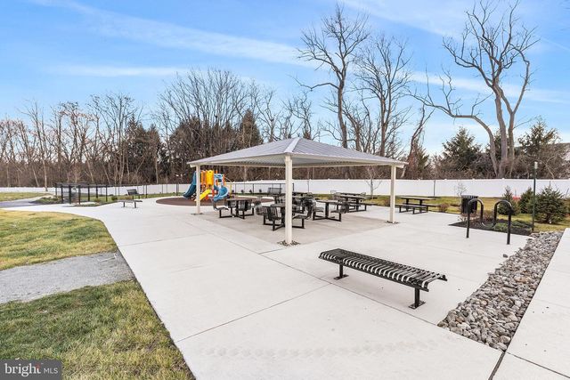 348 MILTON STAMP DR, Glen Mills, PA 19342