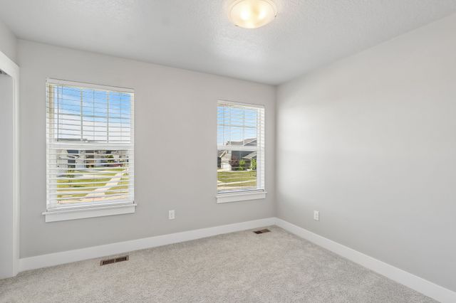 1365 SE Parkview Crossing Drive, Waukee, IA 50263