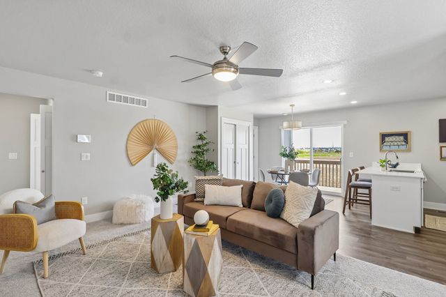 1365 SE Parkview Crossing Drive, Waukee, IA 50263