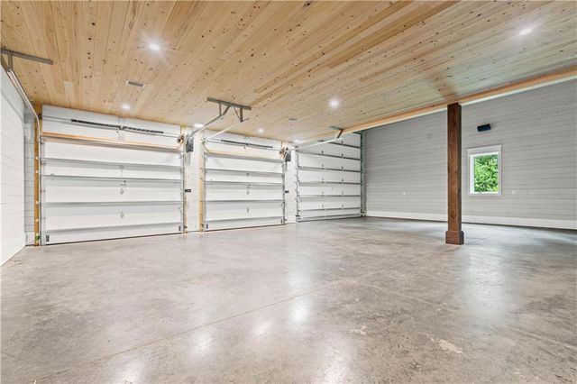 9501 Ben Hamilton Road, Theodore, AL 36582