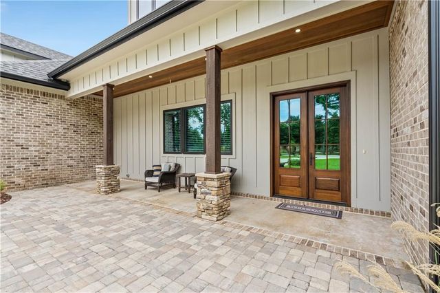 9501 Ben Hamilton Road, Theodore, AL 36582