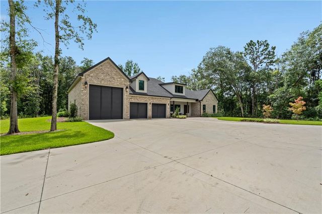 9501 Ben Hamilton Road, Theodore, AL 36582