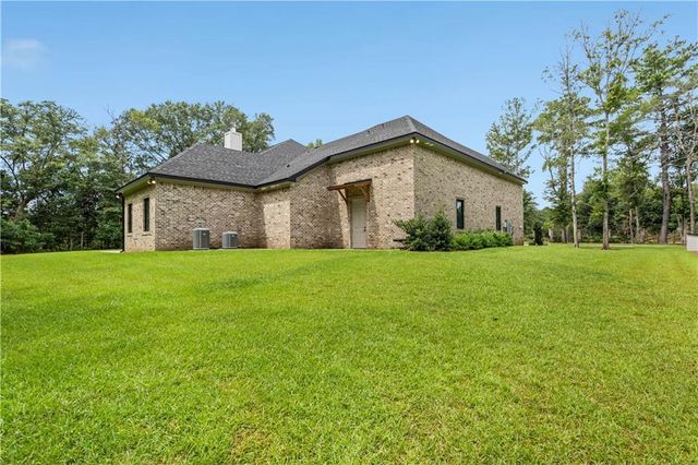 9501 Ben Hamilton Road, Theodore, AL 36582