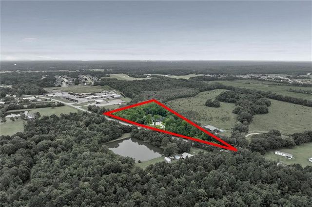 9501 Ben Hamilton Road, Theodore, AL 36582