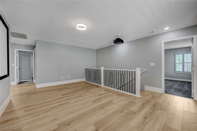 10501 Winter Grass Drive, Las Vegas, NV 89135