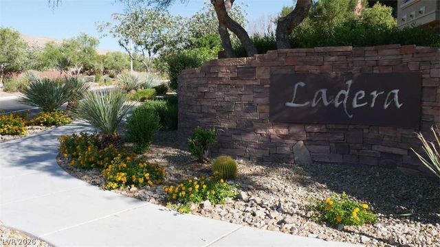 10501 Winter Grass Drive, Las Vegas, NV 89135