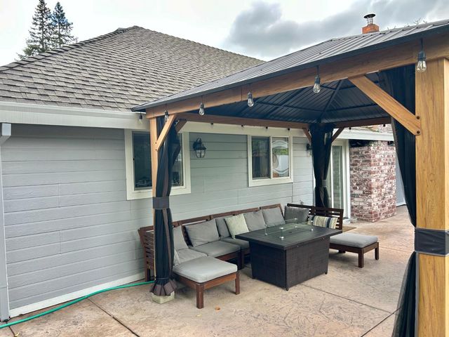 8320 Niessen Way, Fair Oaks, CA 95628