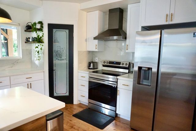 8320 Niessen Way, Fair Oaks, CA 95628