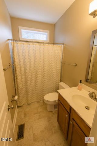 193 Valley View Lane, Pittsboro, NC 27312