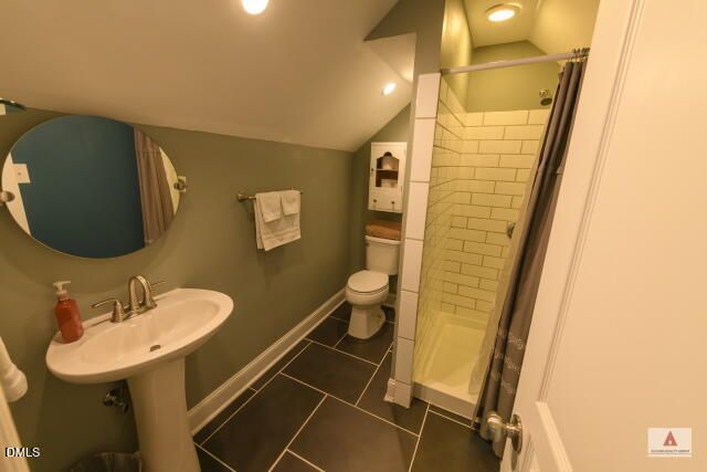 193 Valley View Lane, Pittsboro, NC 27312