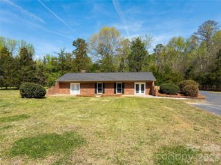 601 Cedarwood Drive, Monroe, NC 28112