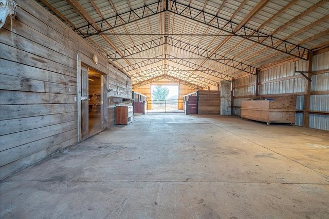 158 Big Springs Rd, Lawrenceburg, TN 38464