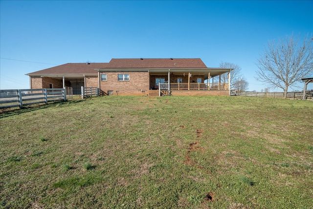 158 Big Springs Rd, Lawrenceburg, TN 38464