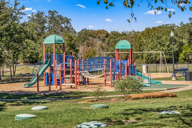 152 Loysoya ST, Bastrop, TX 78602