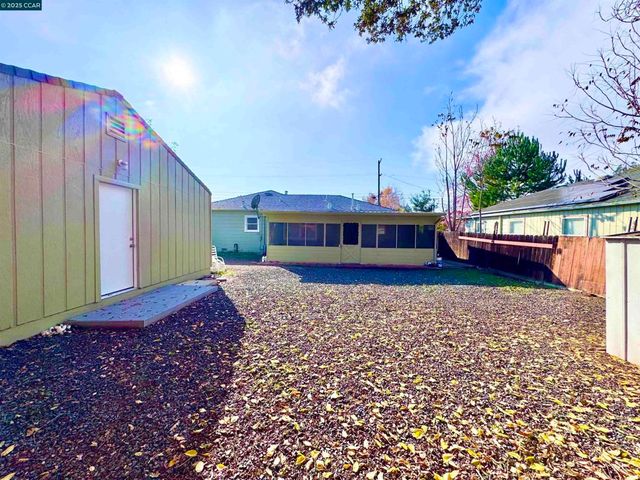 1834 Venice Dr, Concord, CA 94519