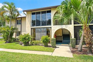301 Pine Ridge Cir C-1, Green Acres, FL 33463