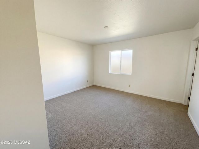 1762 W Calle La Paz, Tucson, AZ 85713