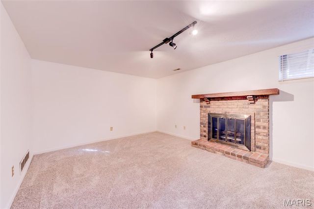 2316 Driftwood Place, St Louis, MO 63146