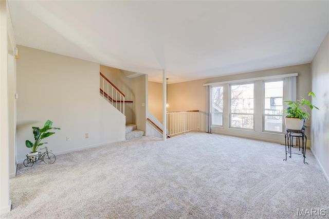 2316 Driftwood Place, St Louis, MO 63146