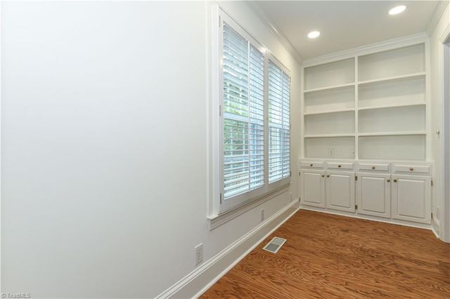 1001 Pamlico Drive, Greensboro, NC 27408