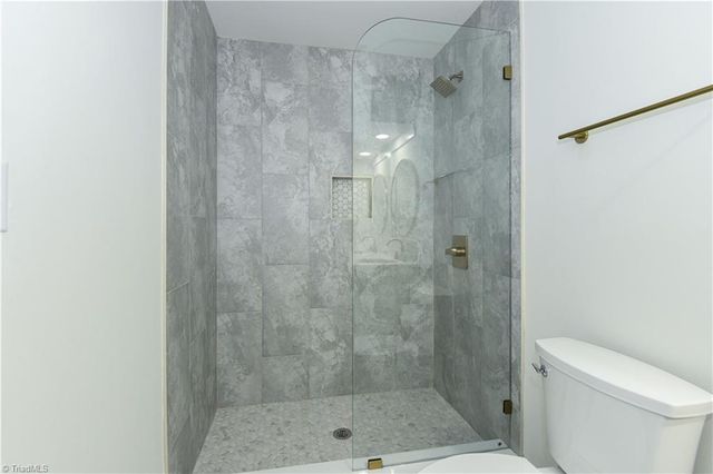 1001 Pamlico Drive, Greensboro, NC 27408