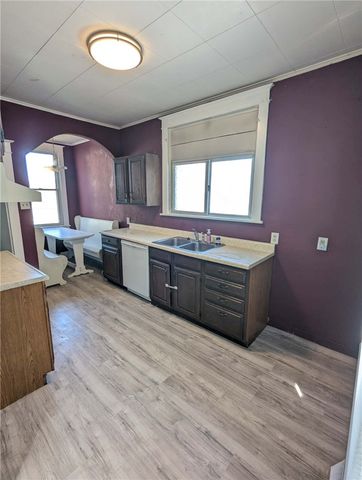 205 Union St, Monongahela, PA 15063