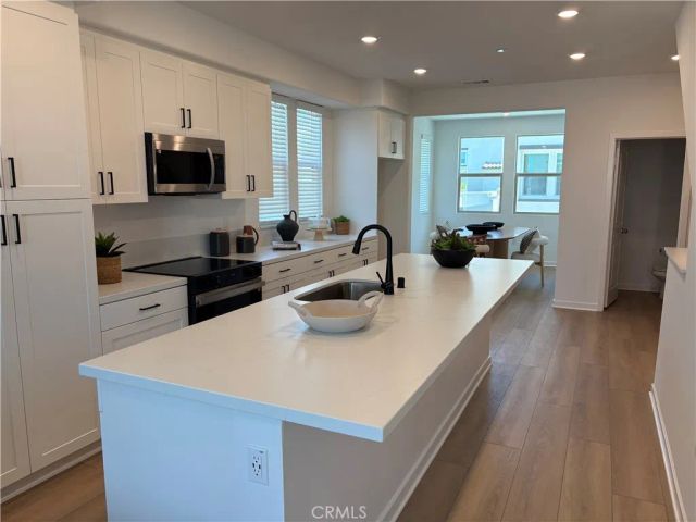 238 Stillwater Lane, Claremont, CA 91711