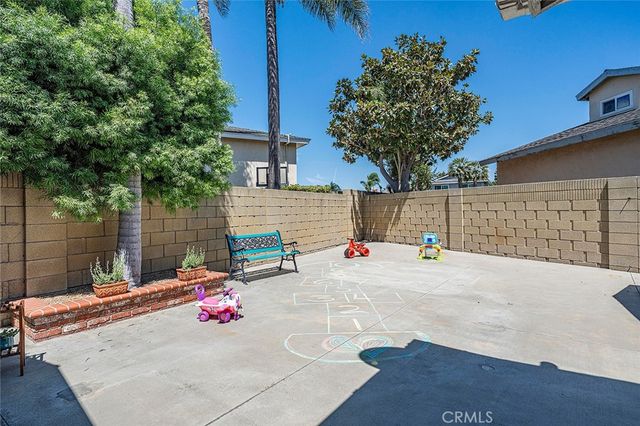 3541 Goldenrod, Seal Beach, CA 90740
