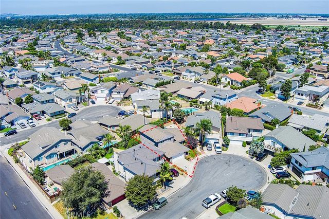 3541 Goldenrod, Seal Beach, CA 90740