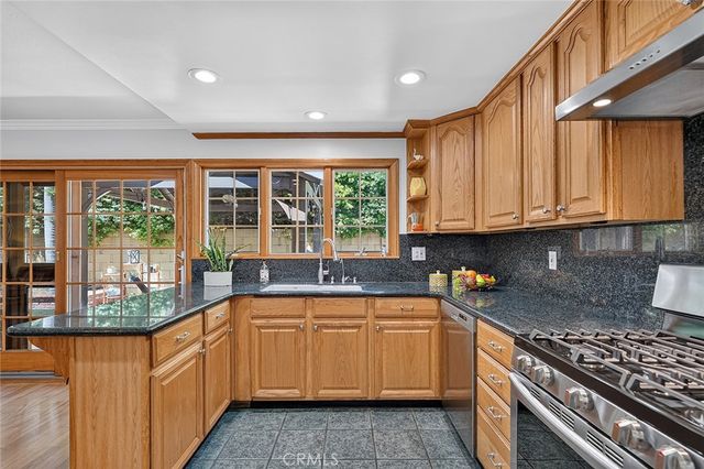 3541 Goldenrod, Seal Beach, CA 90740