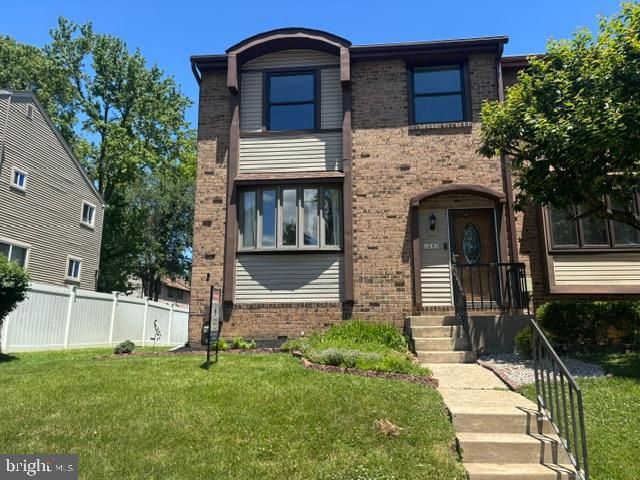 1051 BOLTON CT, Bensalem, PA 19020