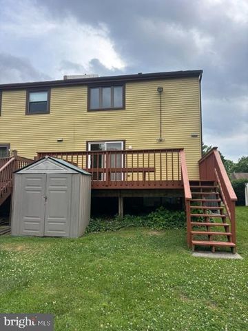 1051 BOLTON CT, Bensalem, PA 19020