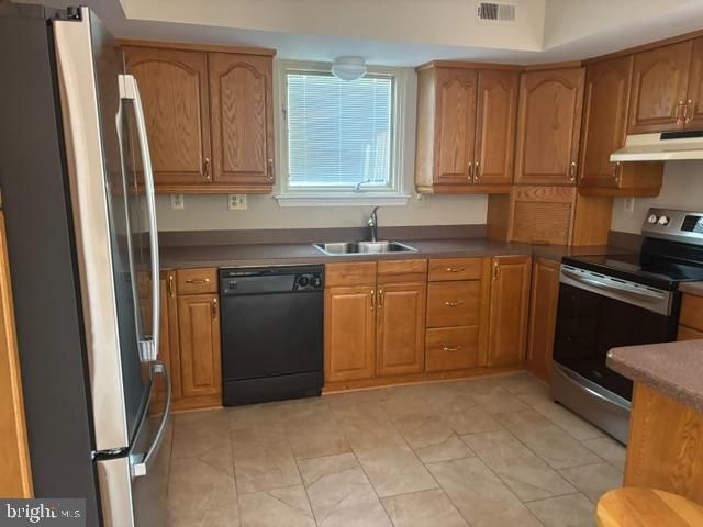 1051 BOLTON CT, Bensalem, PA 19020