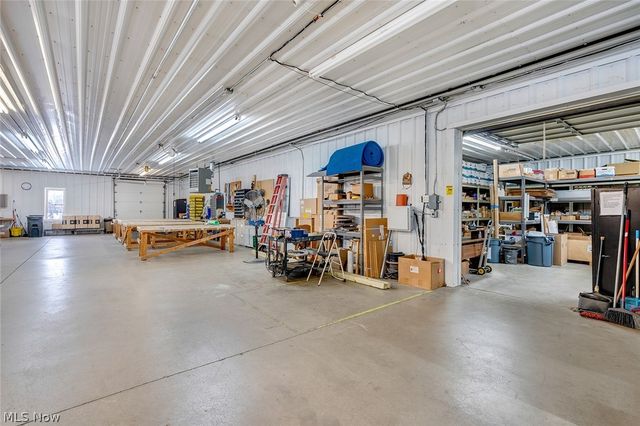 10725 Struthers Road, New Middletown, OH 44442