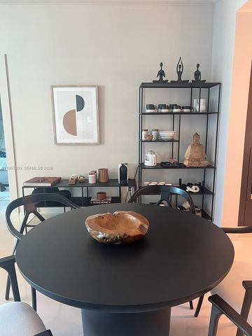 900 Biscayne Blvd 3908, Miami, FL 33132