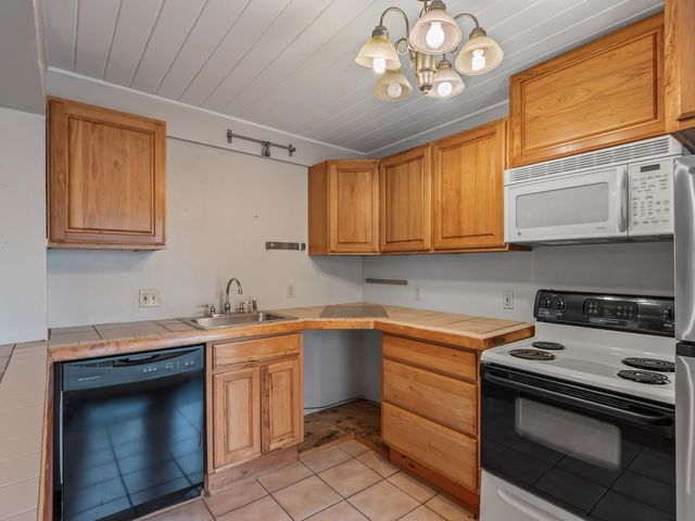 416 E Magnolia Drive, Tallahassee, FL 32301