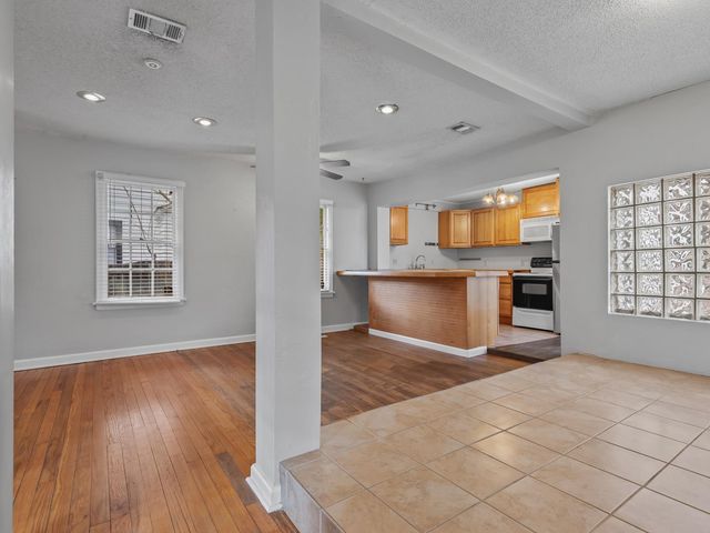 416 E Magnolia Drive, Tallahassee, FL 32301