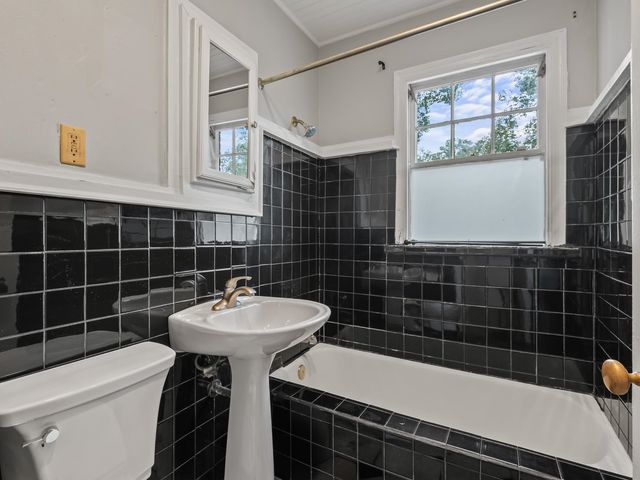 416 E Magnolia Drive, Tallahassee, FL 32301