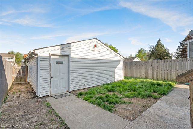 1212 Maryland Avenue SW, Canton, OH 44710