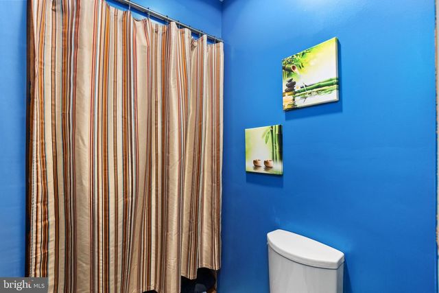 102 BREEZEWOOD DR, Fredericksburg, VA 22407