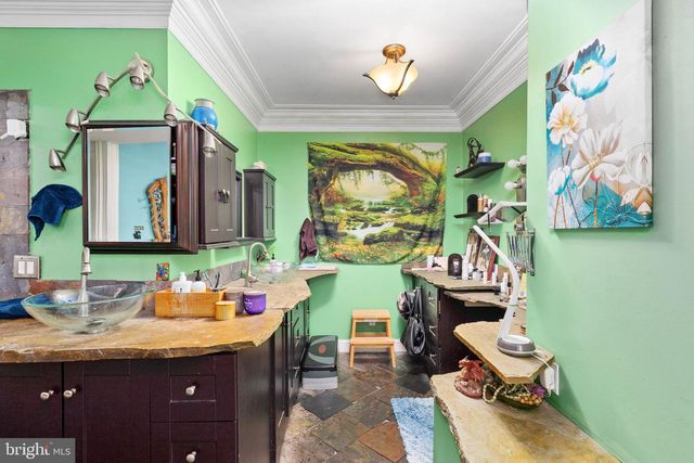 102 BREEZEWOOD DR, Fredericksburg, VA 22407