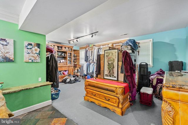 102 BREEZEWOOD DR, Fredericksburg, VA 22407