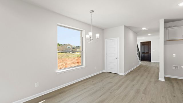 754 Hidden Feather Drive, Lavon, TX 75166