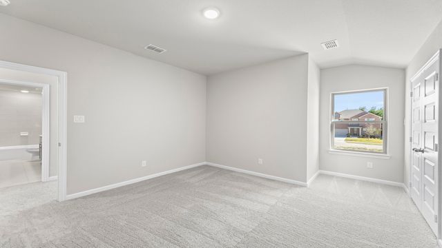 754 Hidden Feather Drive, Lavon, TX 75166